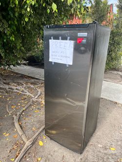 Frigidaire convertible fridge/freezer