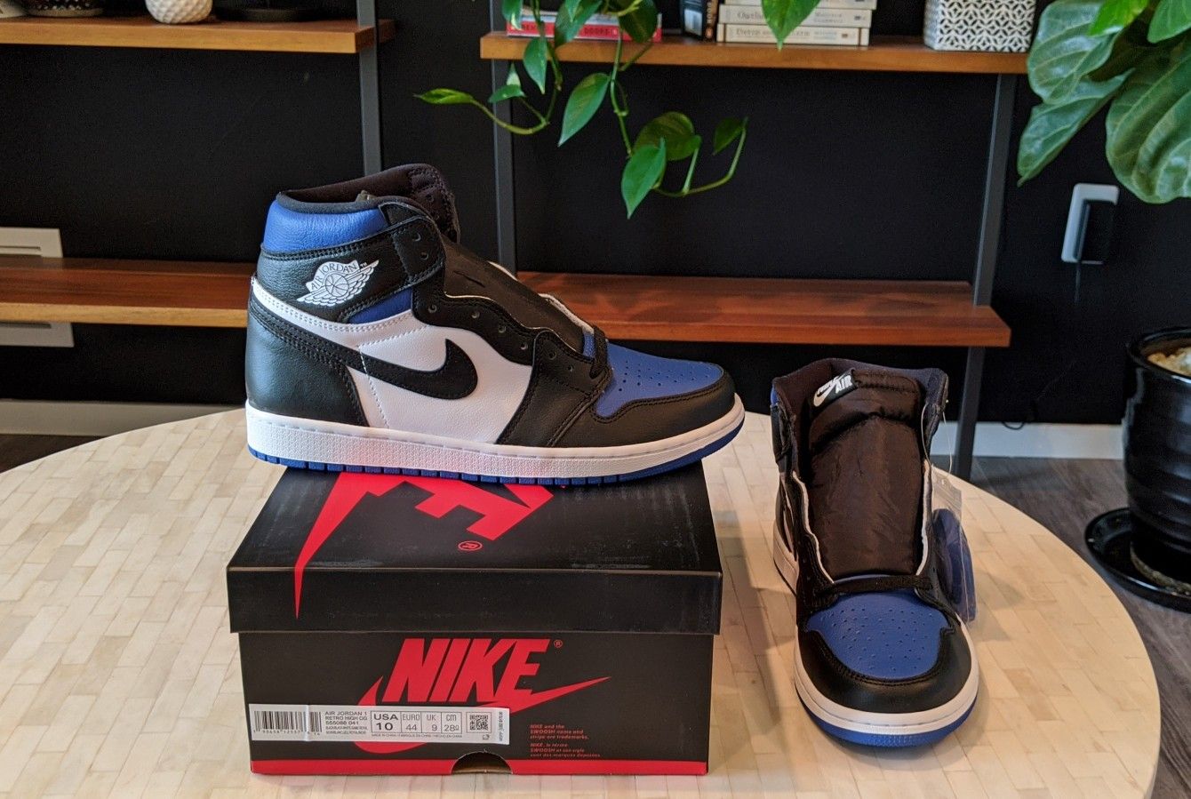 Air Jordan 1 Retro High Royal Toe (2020)