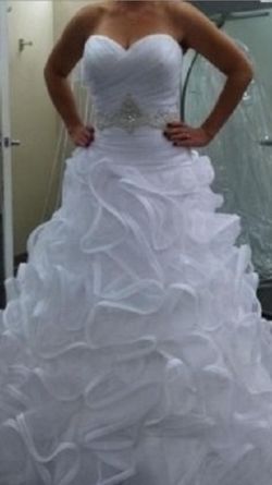 Galina signature wedding gown. Paid 1400. Size 10. Willing to negotiate.