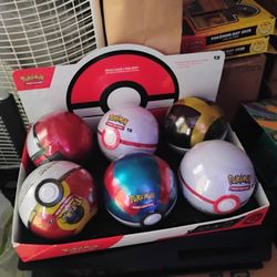 POKEMON TCG POKEBALL TINS