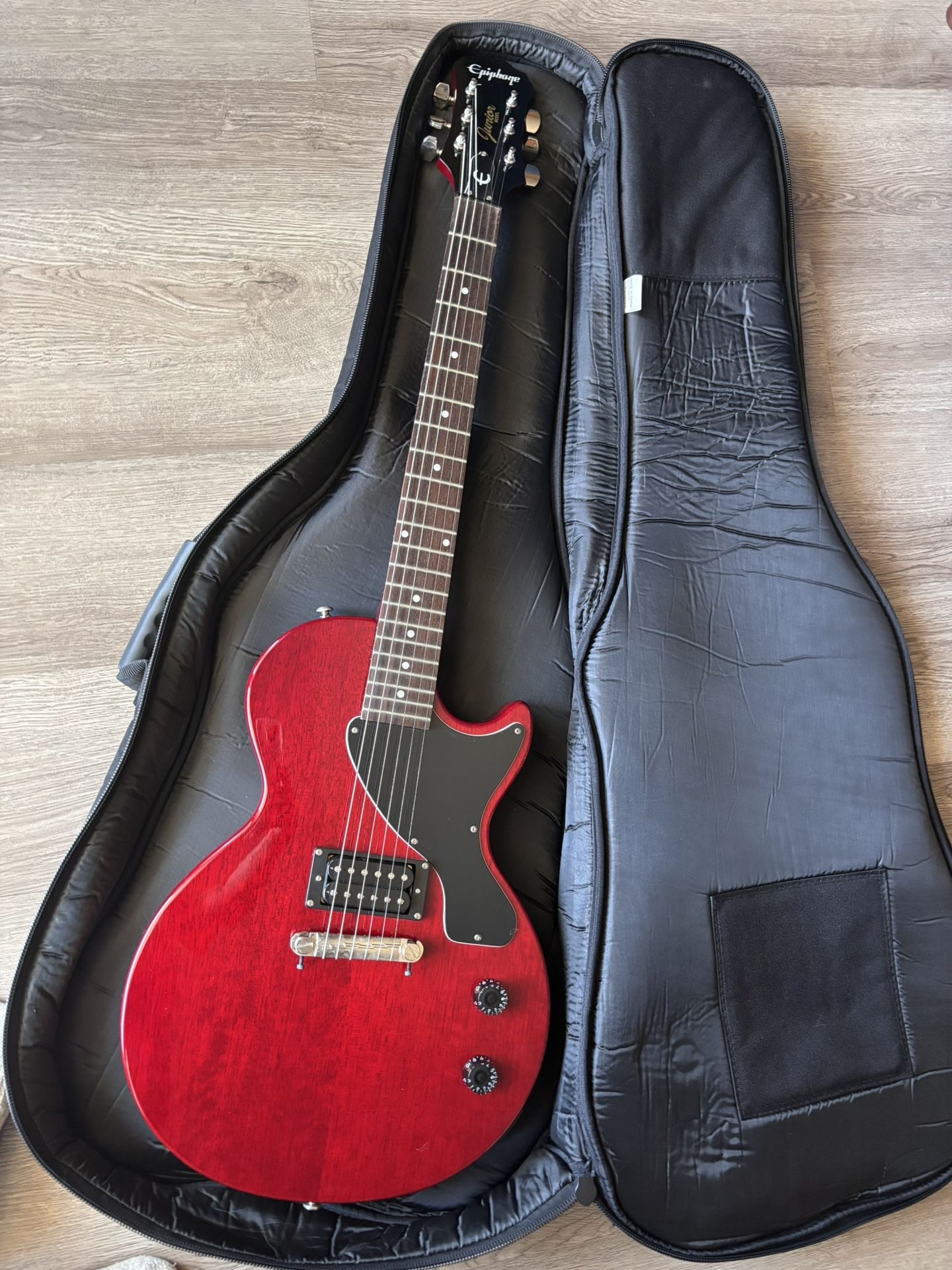 Epiphone Les Paul Junior Electric Guitar