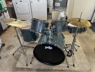 PDP by DW 5-Piece Drum Set