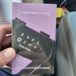 Ledger Nano S Plus Crypto Wallet