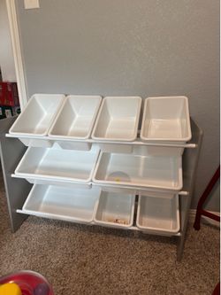 Toy organizer