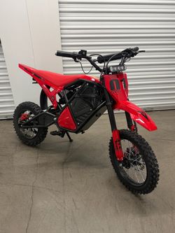 BUFFSEEK R01 3500W ⚡️ 38 MPH 💨 Electric Dirt Bike – 48V 23Ah