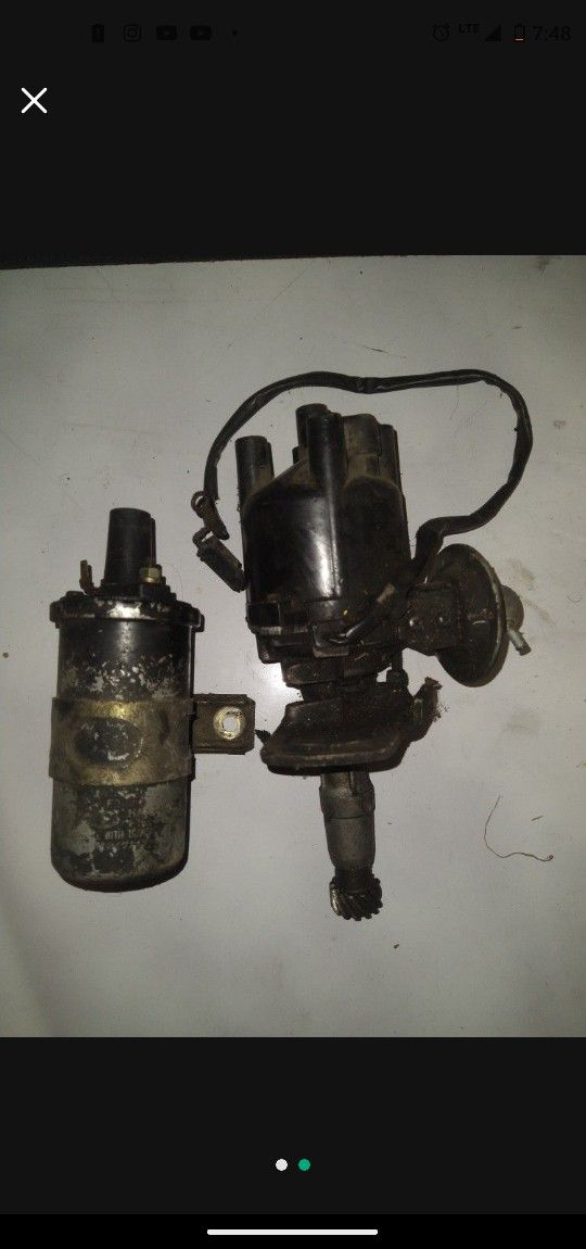 1986/ 1991 Mazda truck b2000 Distributor And Coil Pack 4 cylinder motor and good condition Parts