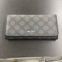 Nine West Wallet 