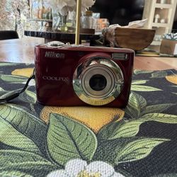 Nikon coolpix L22 