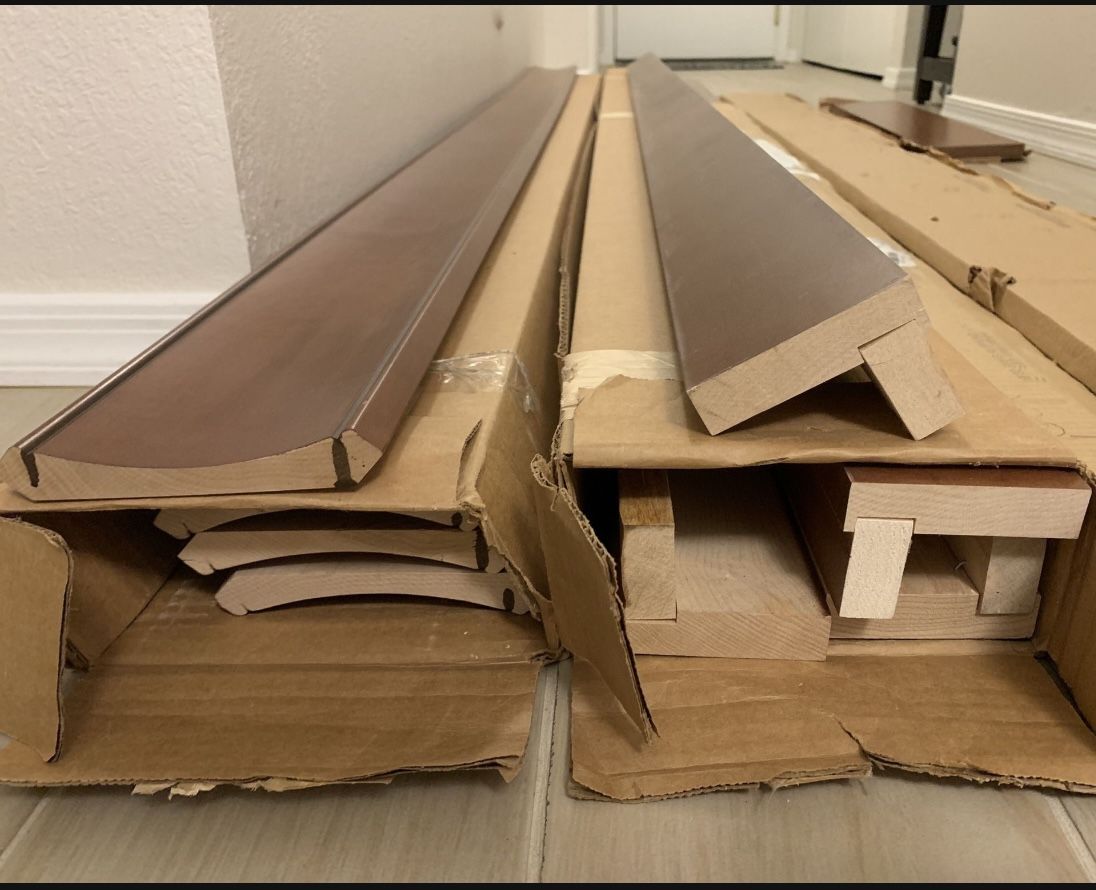 Crown Molding & Supports / Nice Wood For Sale!