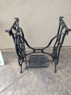 Cast Iron Sewing Machine Treadle Base