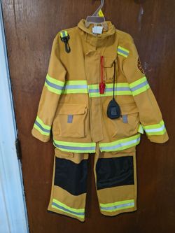Disfras  de bombero para niño 4 años