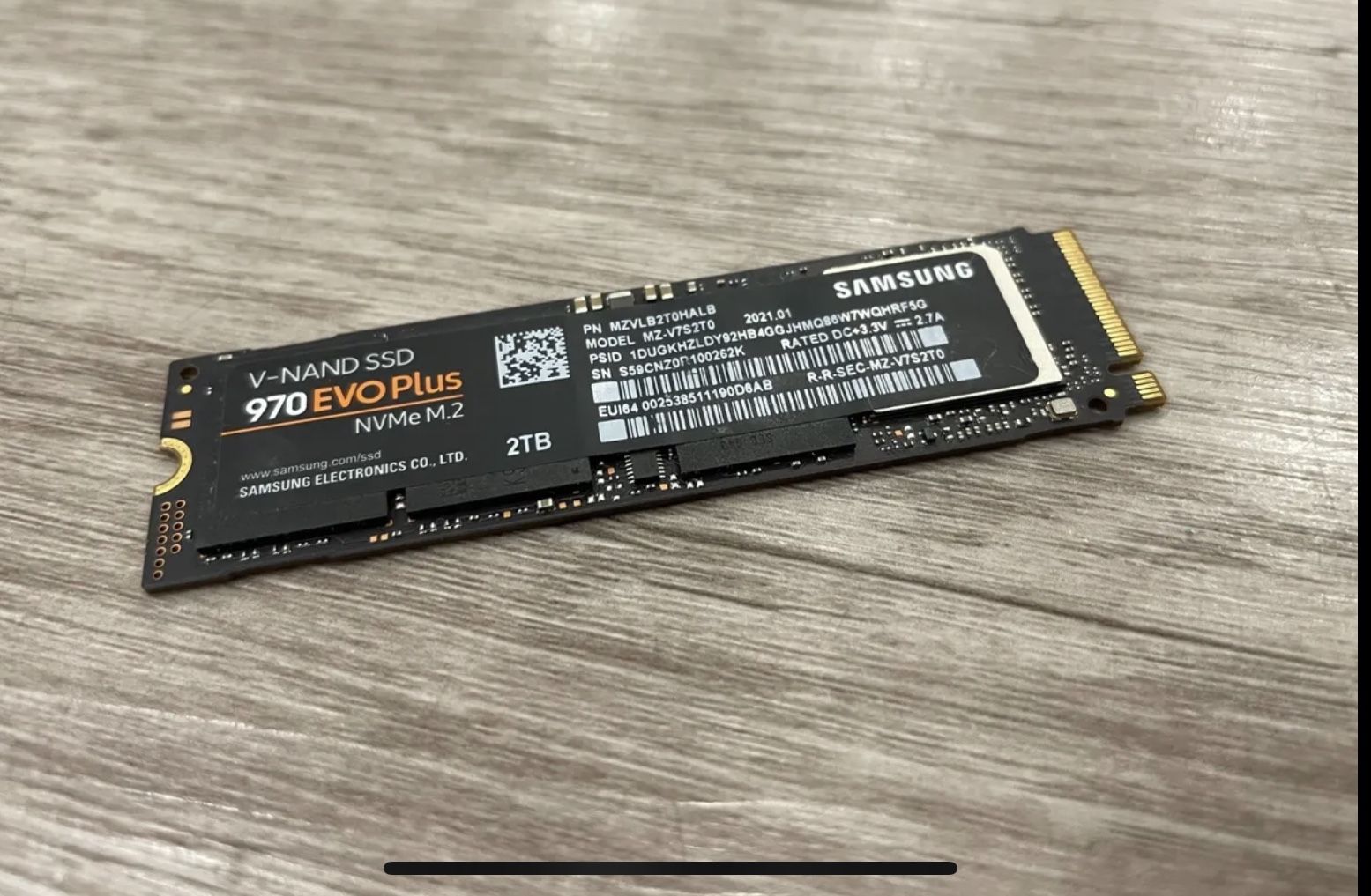 Samsung 970 EVO Plus SSD 2TB NVMe M.2 Internal Solid State Hard Drive