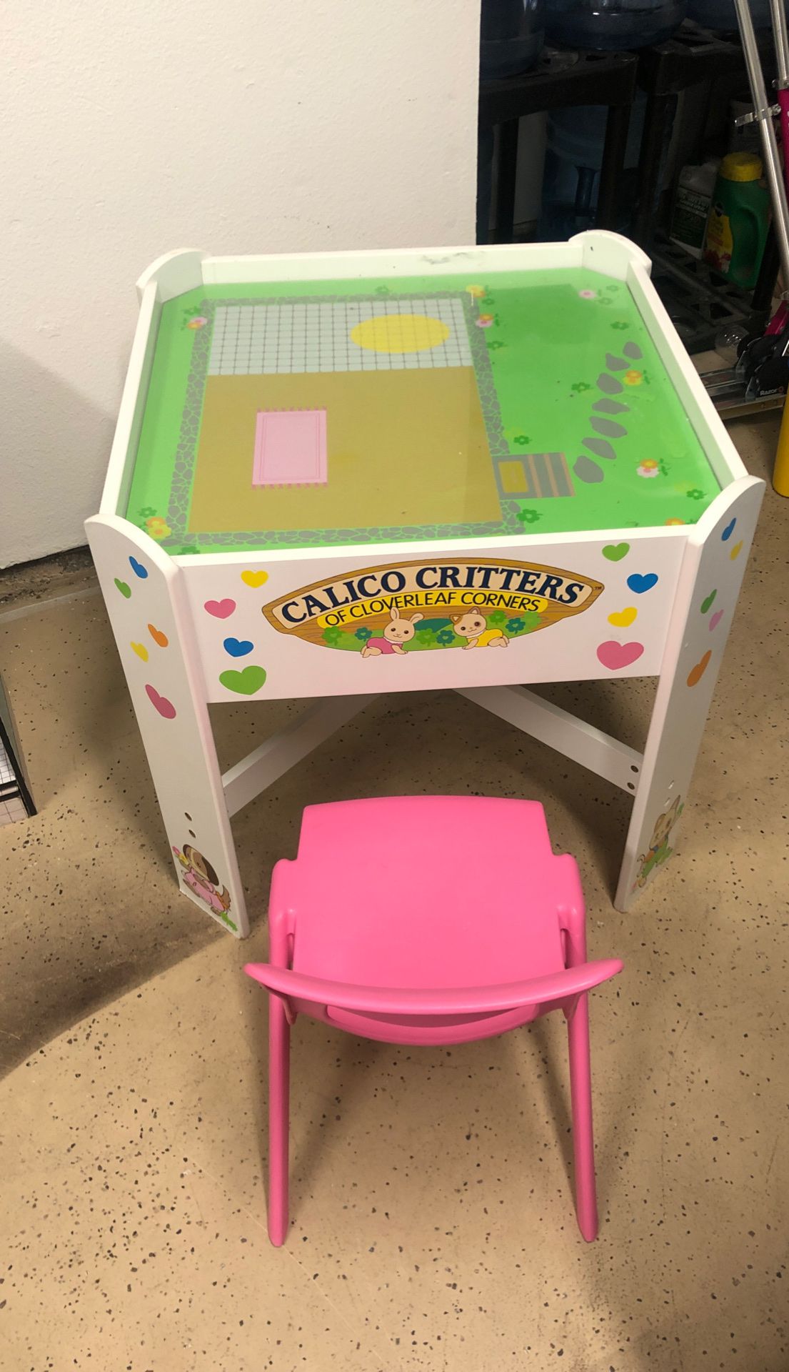 Kid’s table and chairs