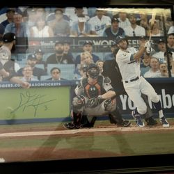 Dodgers Signed baseball