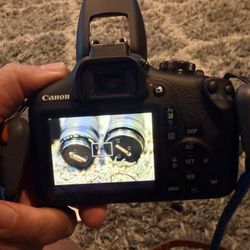 Canon Rebel T7 Package