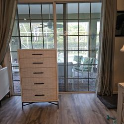 WEST ELM RARE FIND 5 DRAWERS Dresser NEW HAD IN STORAGE  Tiled Drawers Includes  1/2  Inch Thick Protector Glass Top Pd Over 1100 Never Used Ask 550 O