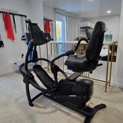 Teeter RECUMBENT Cross Trainer-Brand New. Only Selling Because Wring Bile Was Ordered.  