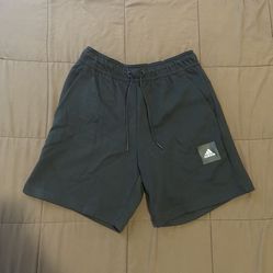 Medium Adidas Tennis Shorts(NEW)