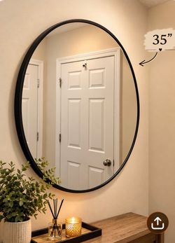 Round Wall Mirror 35”