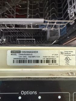 Samsung Dishwasher DW80R5060UG