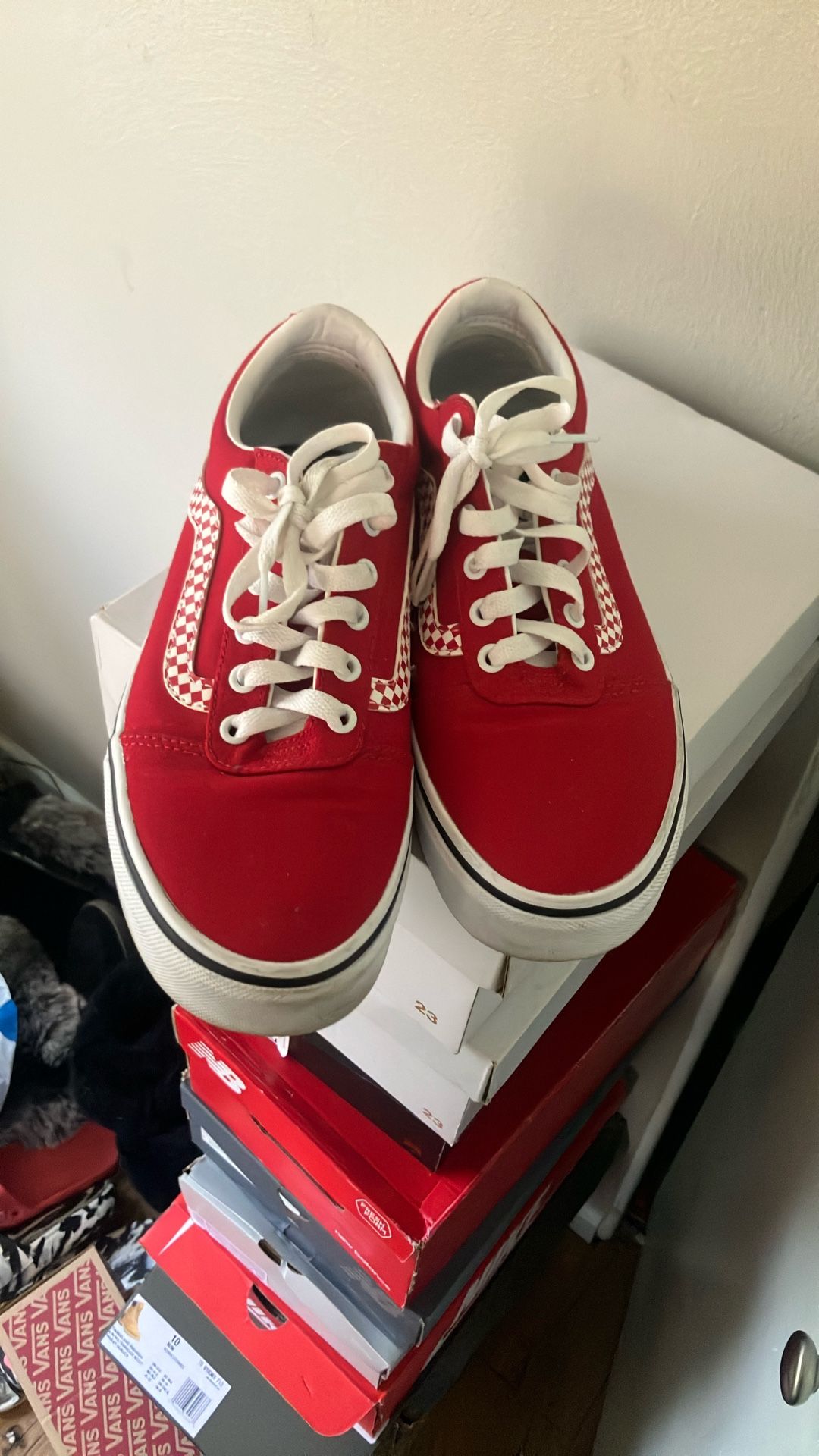 Vans 
