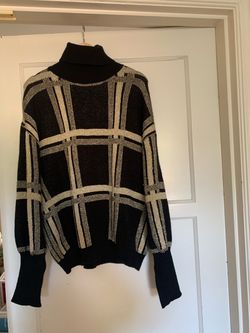 Mello sweater