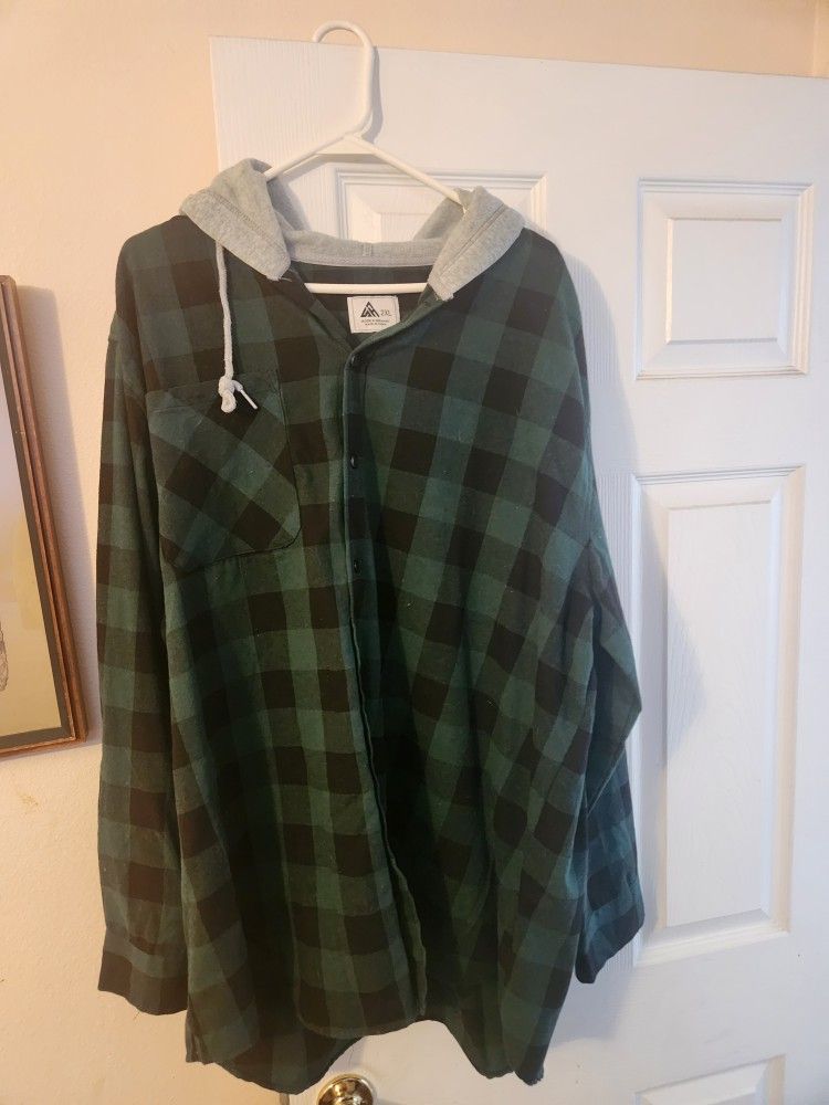 Green Flannel light coat w/hoodie