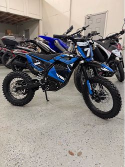 New 2000 watt electric dirt bike