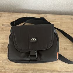 Tamrac Camera Bag