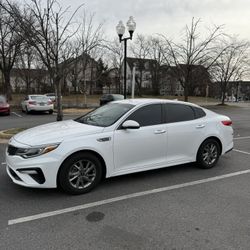 2019 KIA Optima