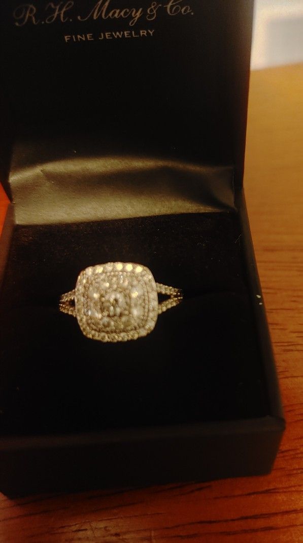 Engagement Ring 1 Ct. 14k White Gold Size 7