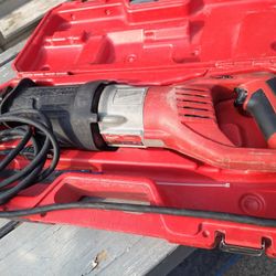 Milwaukee SAWZALL Reciprocating Saw /Heavy Duty Carry Case