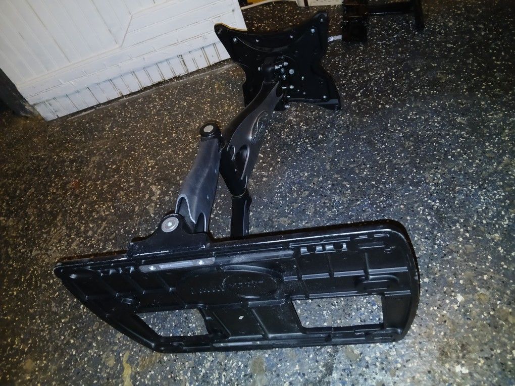 Heavy Duty Wall TV Mount