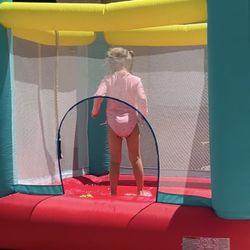 Toddler Bounce House 