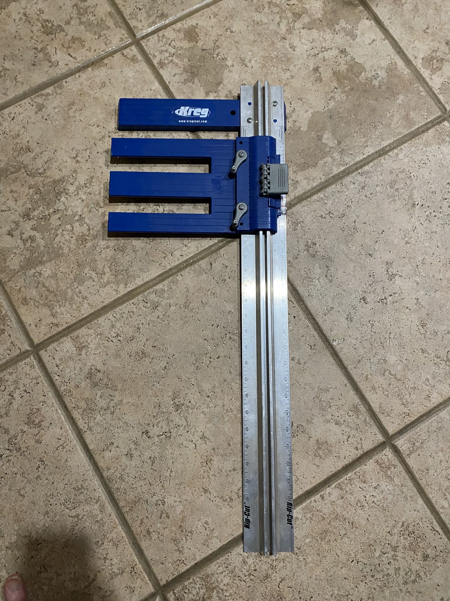 Skill Saw Accessory…