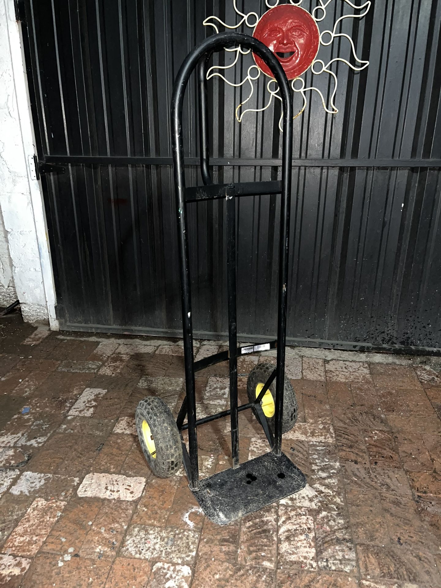 Milwaukee Handtruck Dolly w/ Air Type Tires