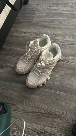 Nike Air Max Shox size 8.5 men/10women pearl white