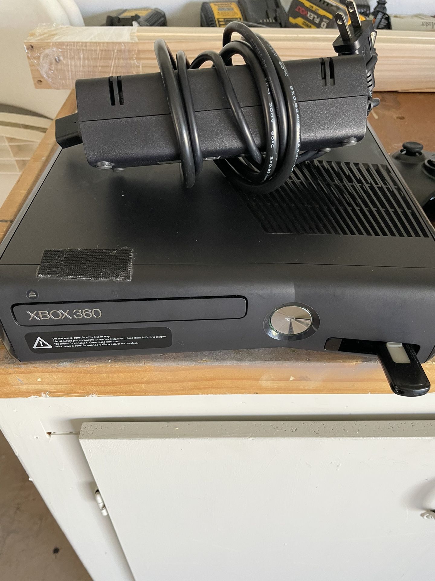 Xbox 360 Kinect 2012 Version