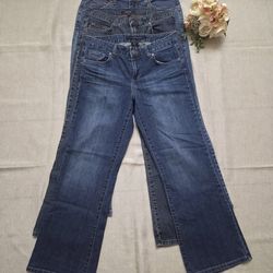 Levi's Strauss Classic Blue Women's Jeans. Calvin Klein Jeans. Karen Kane Jeans.