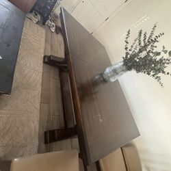 7 Piece Dinning Room Table 