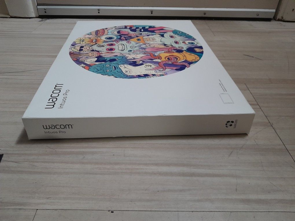 Wacom Intuos Pro Large Pen Tablet PTH860/KO AX
