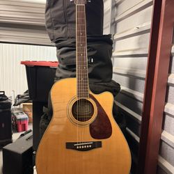 Yamaha Acoustic Guitar 