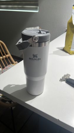 Vaso de 30oz aluminio Stanley