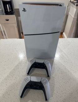 Ps5 slim 2 controllers