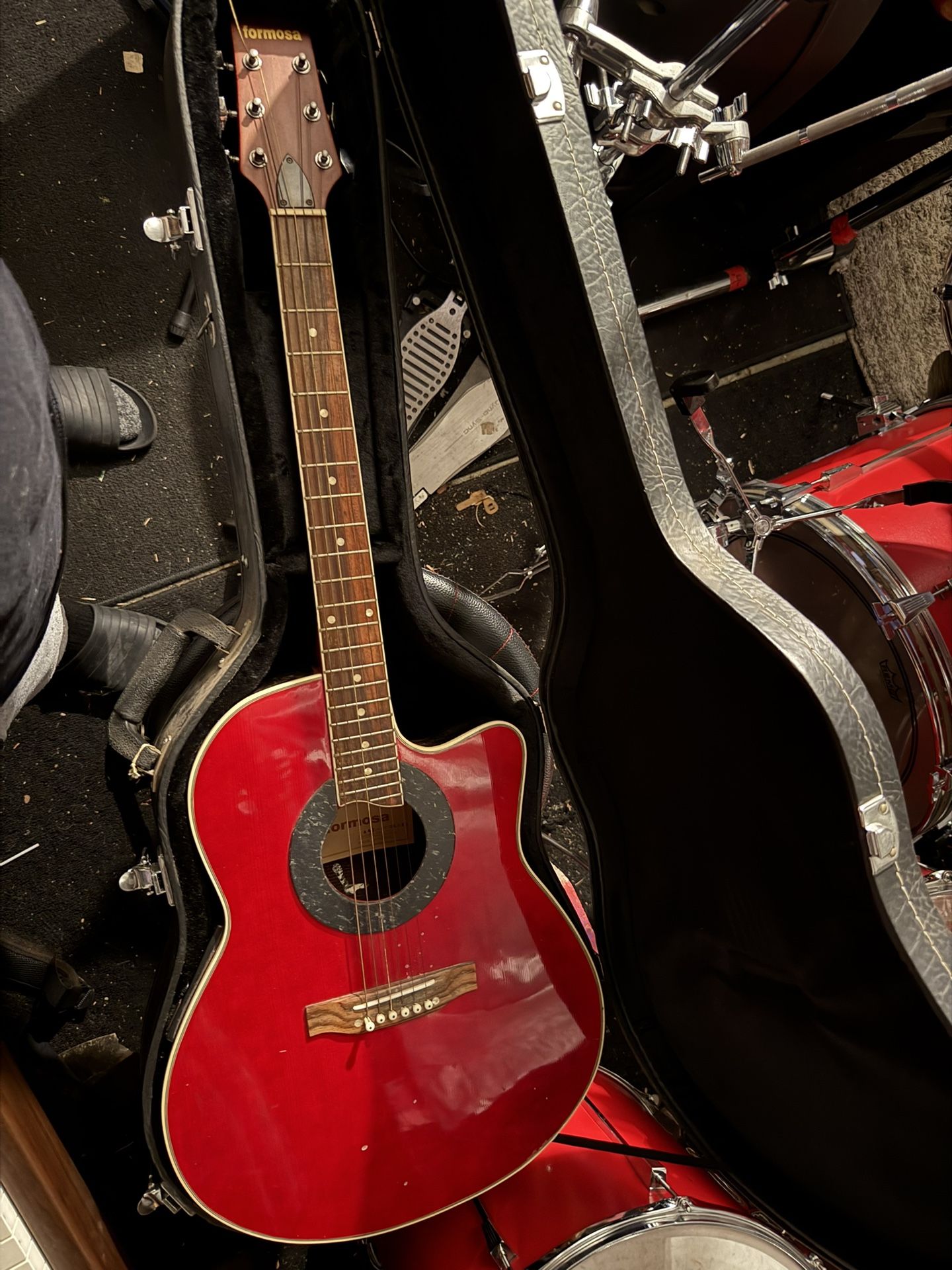 Formosa Acoustic/electric Guitar