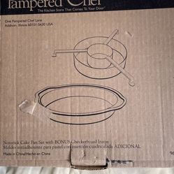 Pampered Chef Nonstick 3 Cake Pan Set. Retired - NEW