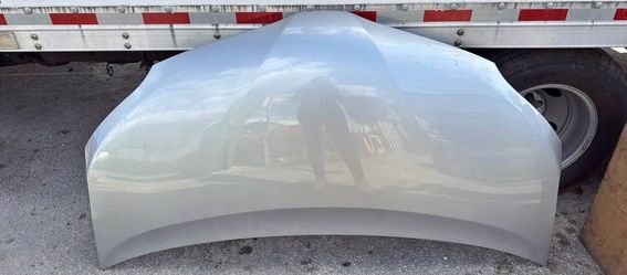 2011-2017 Toyota Sienna Hood