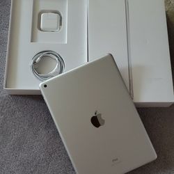 IPad 7 Wifi + Cellular Unlocked