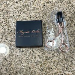 Magnetic Lashes W/ Applicator 