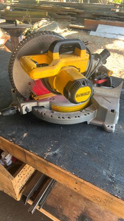 Dewalt miter saw